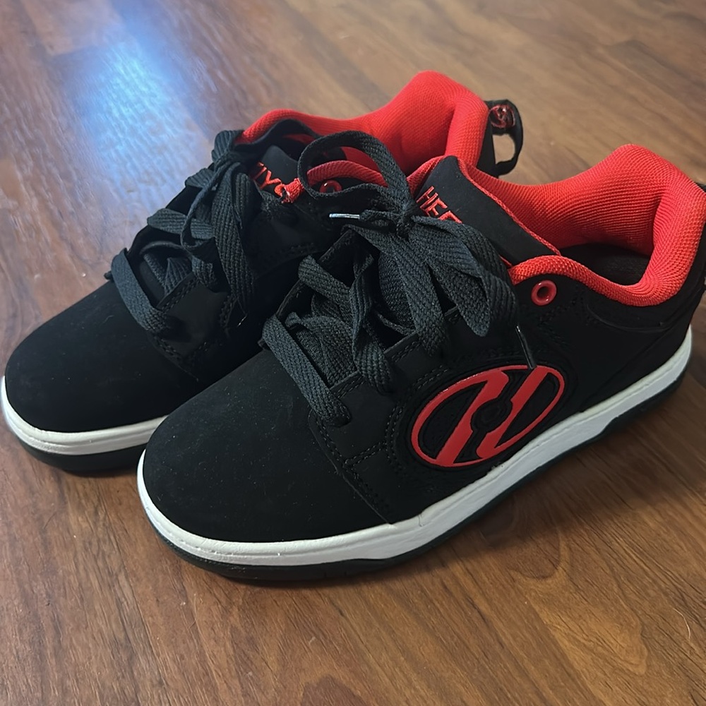 Heelys Kids Black and Red Sneakers